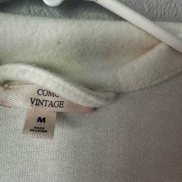 Button down sweater - Picture 3 of 4